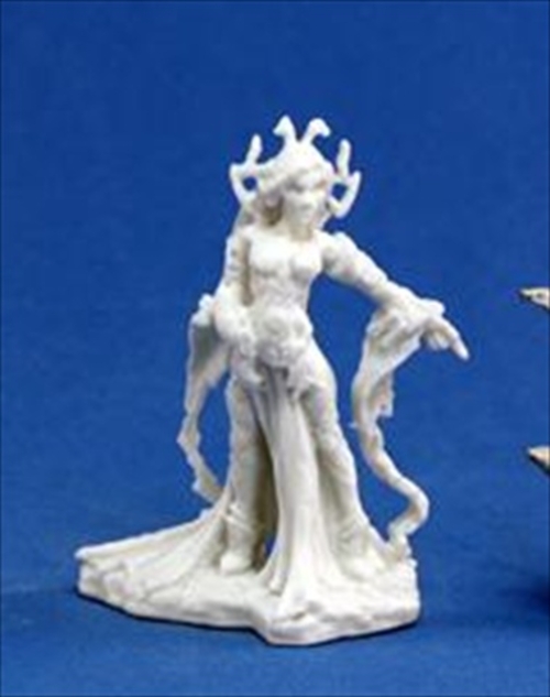 Reaper Miniatures 77066 Bones - Shaeress- Dark Elf Queen