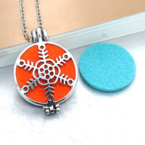 Aroma Diffuser Necklace Open Antique Lockets
