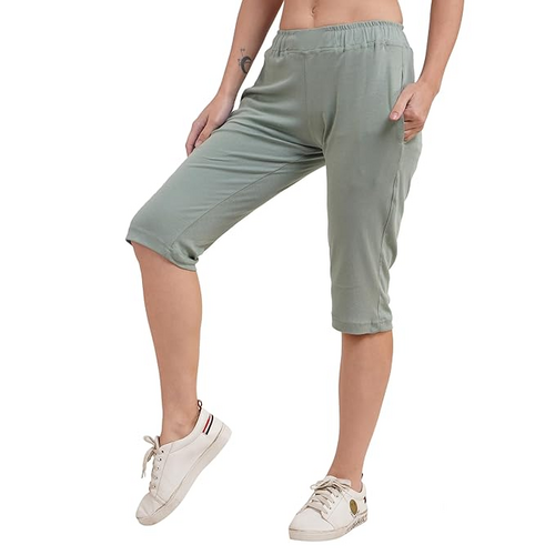 Women Mint Green Color Hosiery Cotton Blend Fabric Capri (Size-M)
