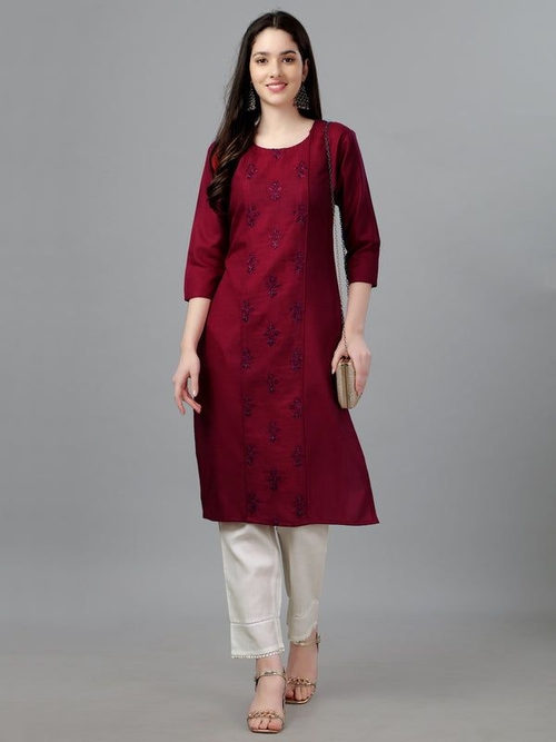 Women Embroidered Cotton Blend Formal Straight Kurti (Size-40)