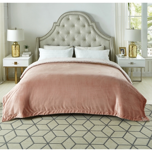 Cozy Tyme B173-20BHQ-UE 90 x 90 in. Pascal Flannel Reversible Sherpa T