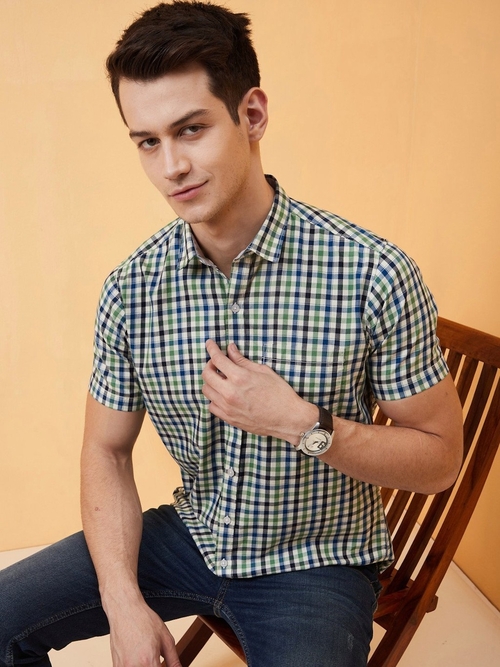 Multicolor Checks Casual Half Sleeve Shirt (Size-XL)