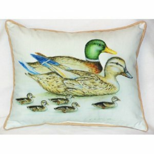 Betsy Drake HJ266 Mallard Family Indoor & Outdoor Throw Pillow- 18 x 1