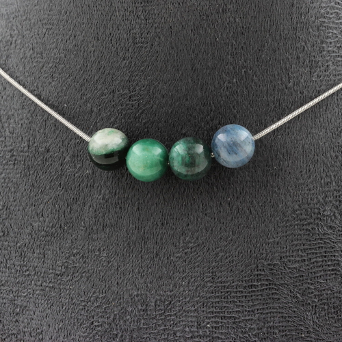 Green Mica from Tanzania quality 5A 8 mm 4 beads necklace