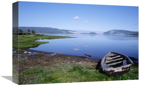 Global Gallery GCS-451461-1218-142 12 x 18 in. Castro Waterfront, 