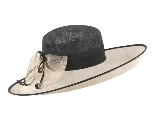 Large Cream & Black Ladies Fashion Racing Hat