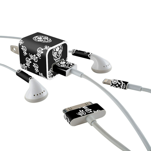 DecalGirl ACH-CALLAT Apple iPhone Charge Kit Skin - Calavera Lattice