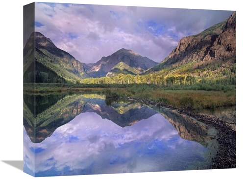 Global Gallery GCS-397069-16-142 16 in. Handies Peak Reflected in Beav