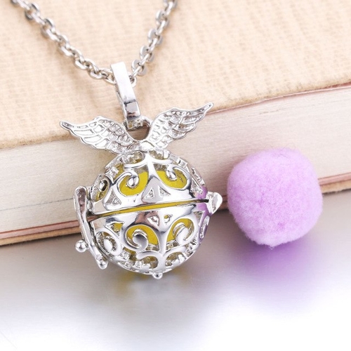 Wing Aroma Diffuser Necklace Silver Lockets