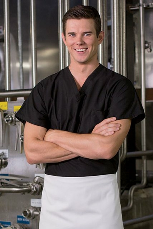 Uncommon Threads 6000-0110 6Extra Large V-Neck Shirt in Black