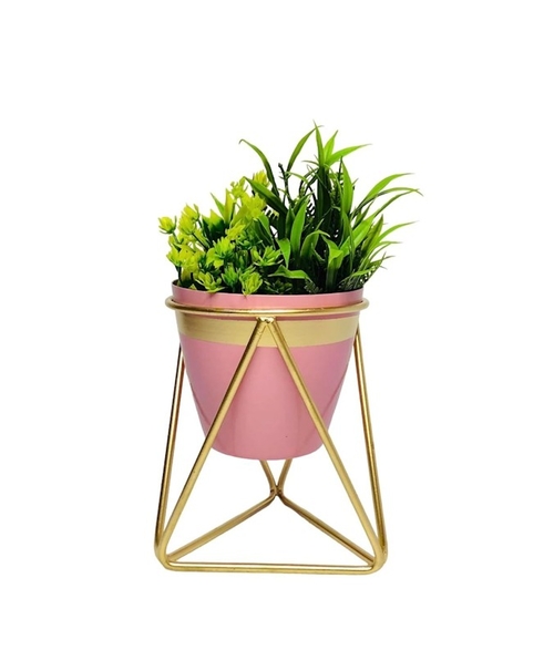  Elegant Flower Pots with Stands to Elevate Your Greenery 