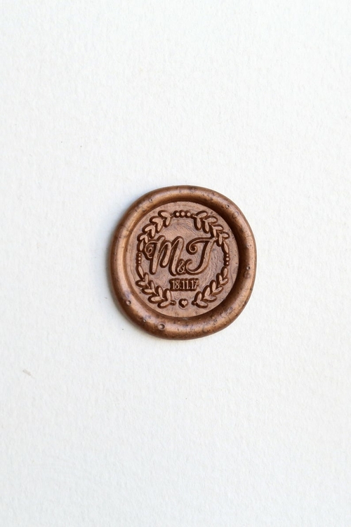 Custom initials with Wreath Wedding wax seal stamp, Personalized