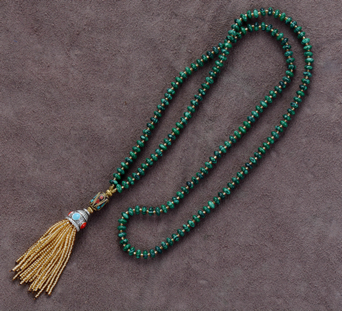 High End Disk Shape Peacock Stone with Glass Beads