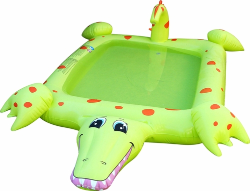 Alligator Pool With Water Sprayer