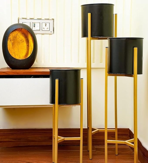 Metal Floor Planter Stand with Flower Pots for Indoors and Outdoor Use
