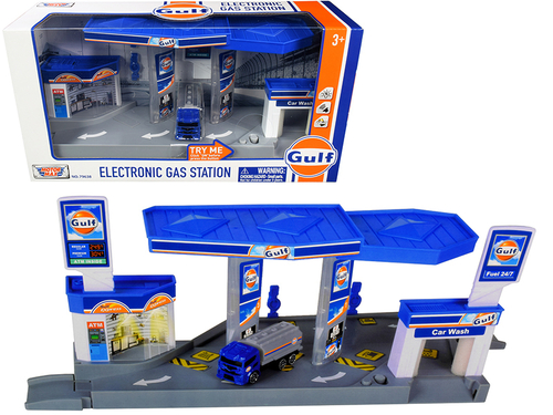 \Gulf\" Electronic Gas Station Diorama with Light and Sound and Tanker