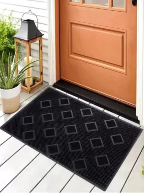 Fine Plastic Rubber Door Mat  (Black, Medium)