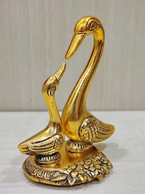 ARYADIT Metal Gold Plated Pair of Kissing Duck Showpiece Decorative