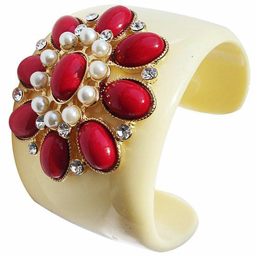Zircomania 633B-3297RD Resin Red Coral Cabochon and Faux Pearl Flower 