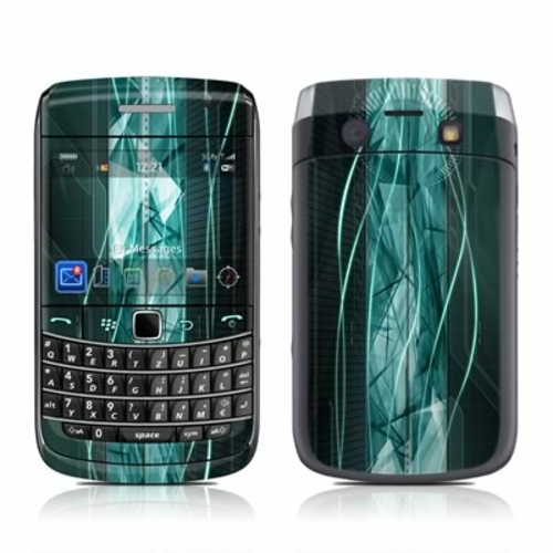 DecalGirl BB97-SHATTERED BlackBerry Bold 9700 Skin - Shattered