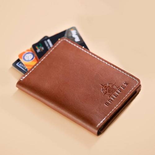 Heritage Tan Elegance: Vegetable Tanned Leather Cardholder