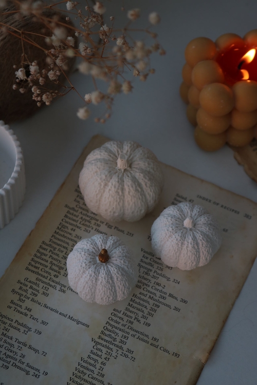 Autumn stone pumpkins x3