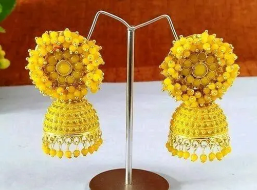 Women's Modern Earrings & Studs Color Yellow