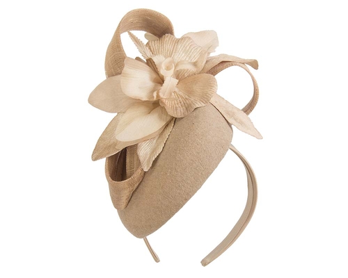 Tall beige winter racing pillbox fascinator