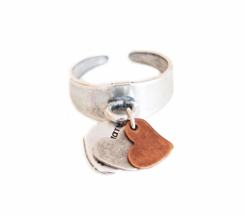 Statement ring in silver with double hearts charms