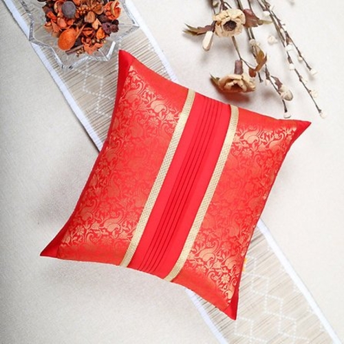 Red foliage Brocade cushion cover 16"x16"