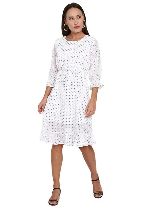 Women Fit and Flare White Dress (Size M)