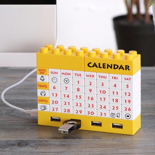 4-Port USB Hub Blocks Calendar