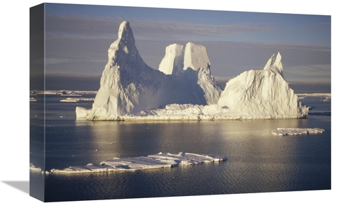 Global Gallery GCS-451333-1218-142 12 x 18 in. Castellated Iceberg&#44