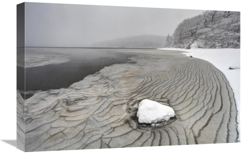 Global Gallery GCS-397605-1624-142 16 x 24 in. Pleated Ice Along Lake 