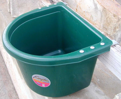 Fortex OF-20 Green Poly 20 Quart  Over The Fence Stable Feeder