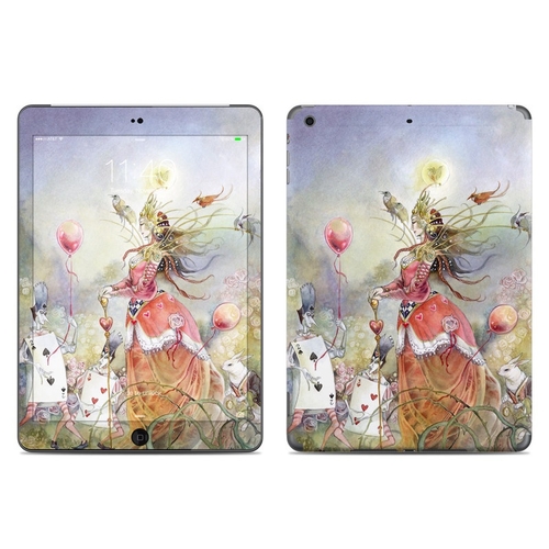 DecalGirl IPDA-QUOHEARTS Apple iPad Air Skin - Queen of Hearts