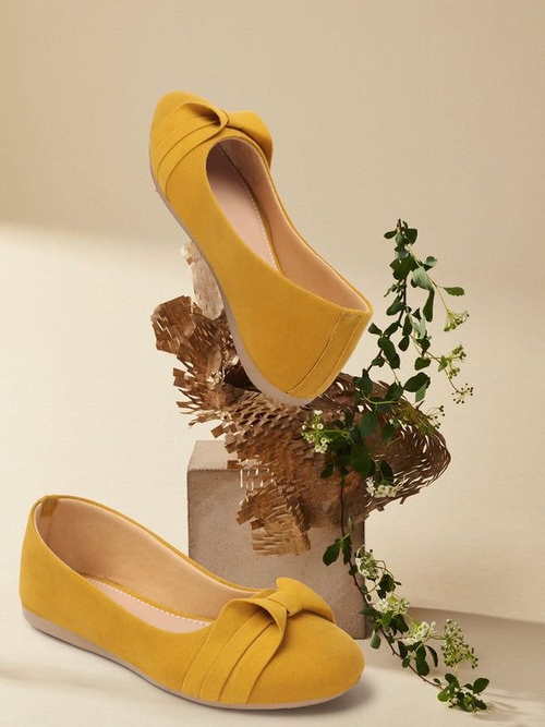 Trendy and Comfortable for Casual Occassions Flat Bellies (Size-39)