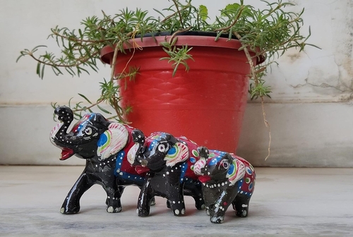 Handmade Elephant Showpiece Set Of 3 For Decoration 9 X 6Cm,7 X 5Cm,6