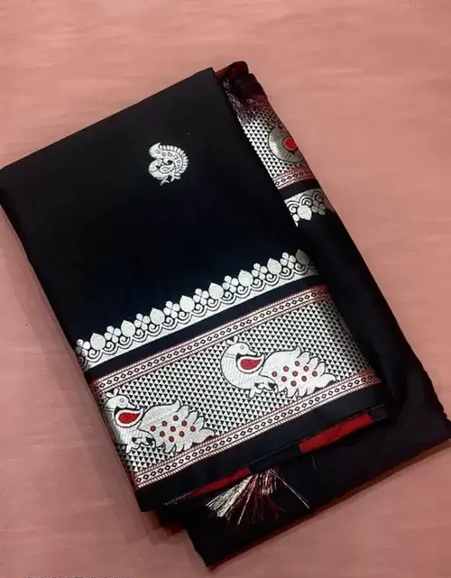 Women's Traditional Paithani Cotton Silk Saree with Blouse Pieces (