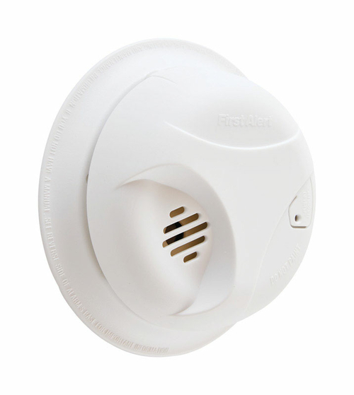 First Alert 5006254 BRK Battery-Powered Ionization Smoke Alarm - Pack 