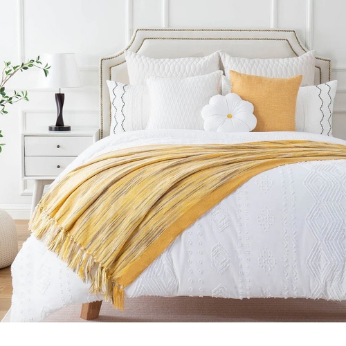 Illuminating Tassel Throw