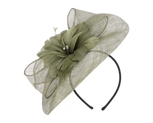 Olive fascinator