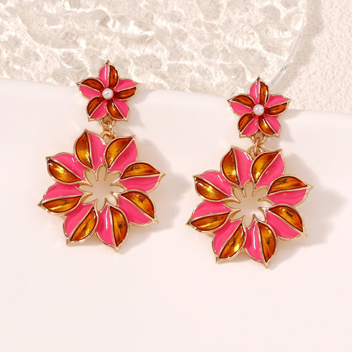 Retro niche exaggerated fashion trend temperament earrings