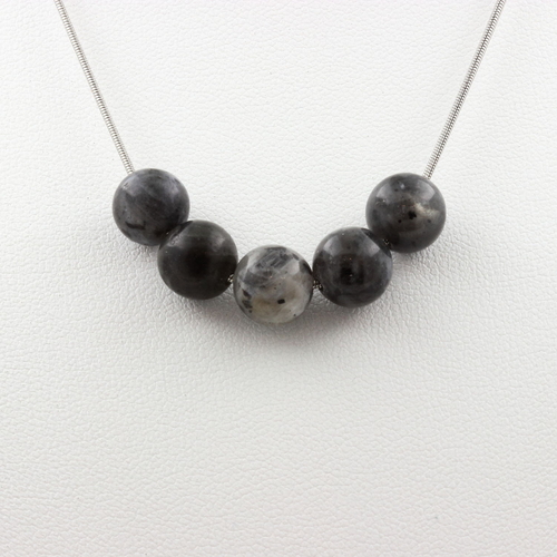 Labradorite 8mm 5 beads necklace