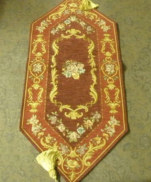 Tapestry Trading TO1372R 13 x 72 in. Begium Table Runner Torino- Red