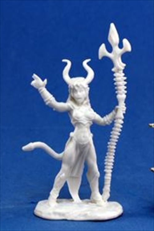Reaper Miniatures 77119 Bones - Sinessa- Hellborn Sorceress