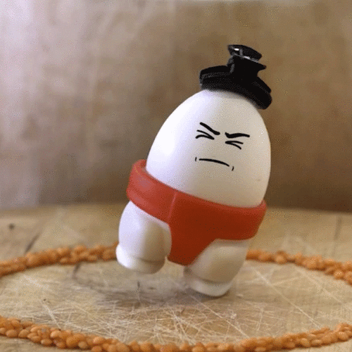 Sumo Egg Cup