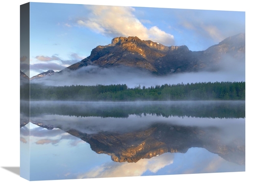 Global Gallery GCS-396670-1620-142 16 x 20 in. Morning Light on Mt Kid