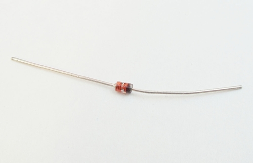 Kalibur 1N4743 1N4743 13V & 1W Zener Diode