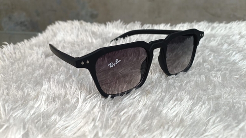 Uv Protection Ultra Lightweight Rectangular Polarized Sunglasses-Black